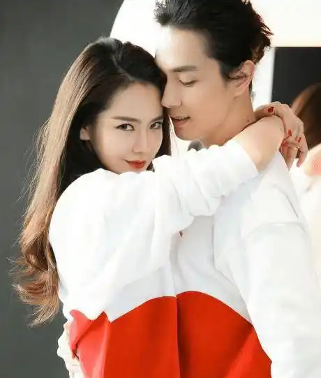 同时受到大家关注的还有成员言承旭,据言承旭自己说,在节目中哭了十多