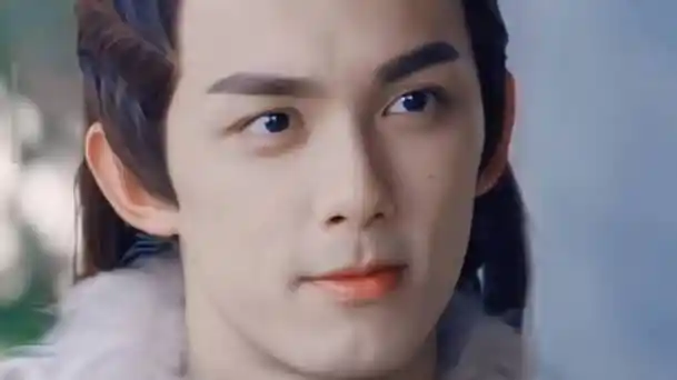 没人能拒绝阿诗勒隼的美貌吧0606 #吴磊#wl#吴磊 奶茶#吃一颗小