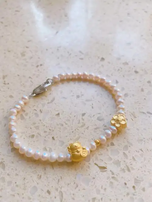 小桃花diy珍珠手链