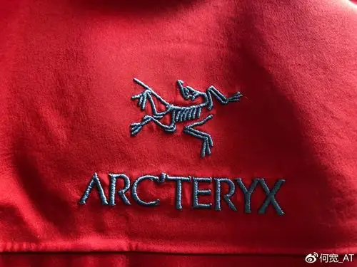 始祖鸟为什么比tnf贵那么多