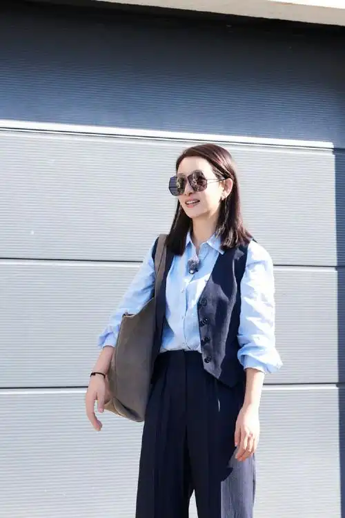 秦海璐的丑鞋子