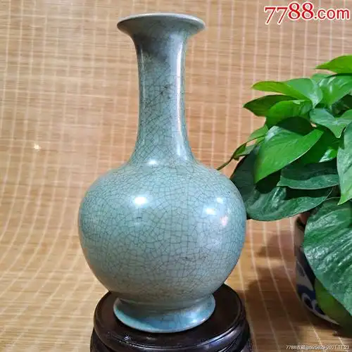 旧藏精品高古汝窑瓷瓶