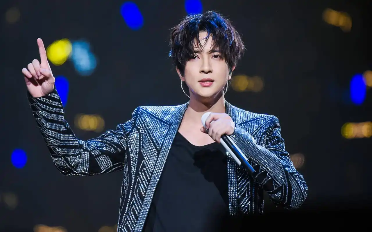 【薛之谦】2020江苏卫视跨年演唱会薛之谦