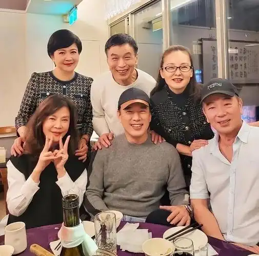 这就是王耀庆,顾得全家小,也拎得清大义.