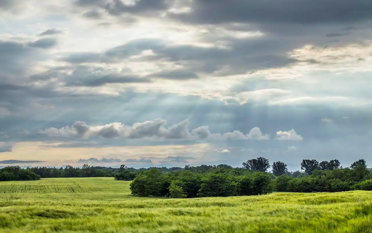 蓝天白云风景高清电脑桌面壁纸图片