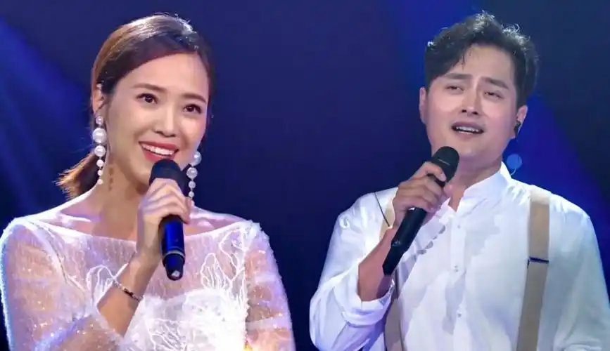 汉语更新时间:20201013简介:小艳音乐上传的音乐视频:云朵,云飞《八首