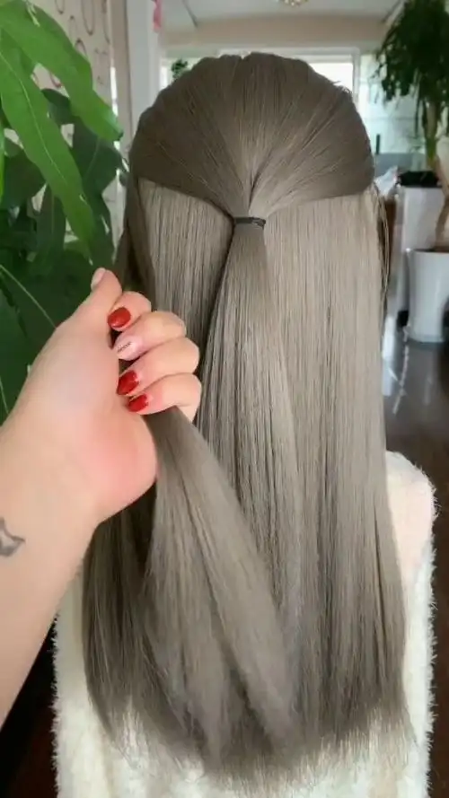 女生披肩发这样扎,既好看又方便,赶快学起来吧!