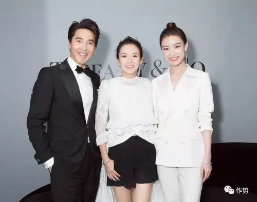 这些高级能打脸 vs 气场女明星的合影,才能叫强强对决