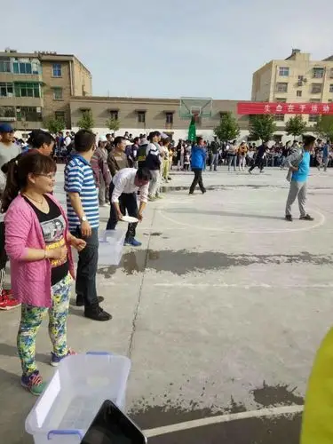 白水县城关中学