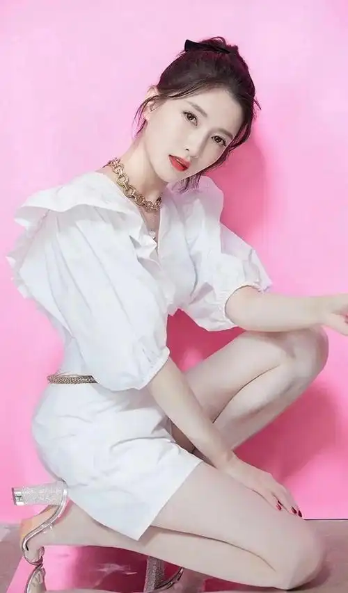 大长腿女神江疏影诠释女人的精致美