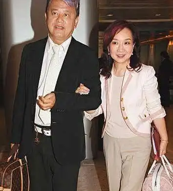 周星驰捧红他却交情平淡公开排挤张国荣破产4次妻子不离不弃