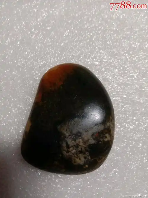 和田黑红油皮籽料-和田玉-7788商城__七七八八商品交易平台(7788.com)