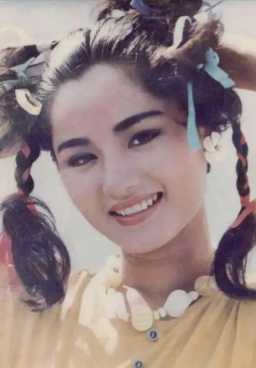 瞿颖游离过4个男人后52岁仍未婚未育妈妈为了她失眠流泪