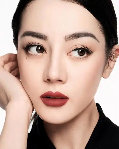 迪丽热巴立体红唇妆#迪奥全球品牌大使迪丽热巴的一些dior合作妆