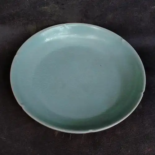 8cm足径12.8cm民间收藏汝瓷精品的出现,博馆所藏汝瓷都汗颜了.