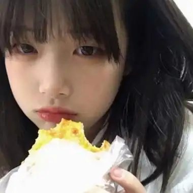 头像女生真人2021超火可爱丸子头小女生俏皮表情包