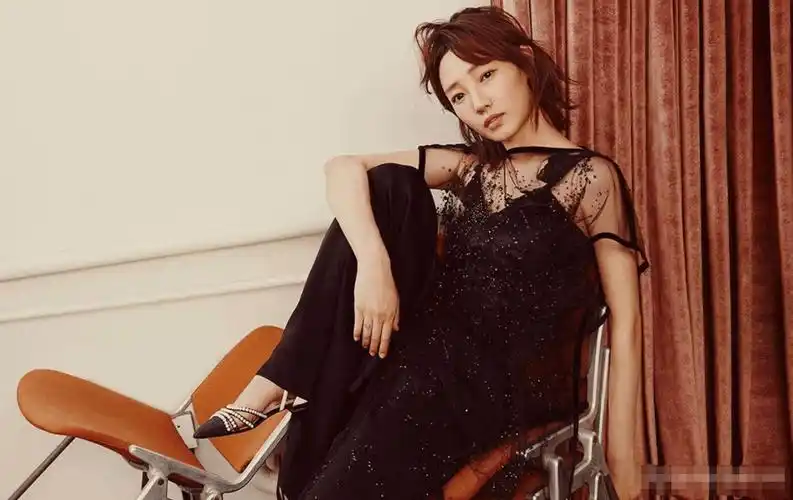 "一指禅"白百何:从票房女王到全网黑,如今是否能够逆风翻盘?