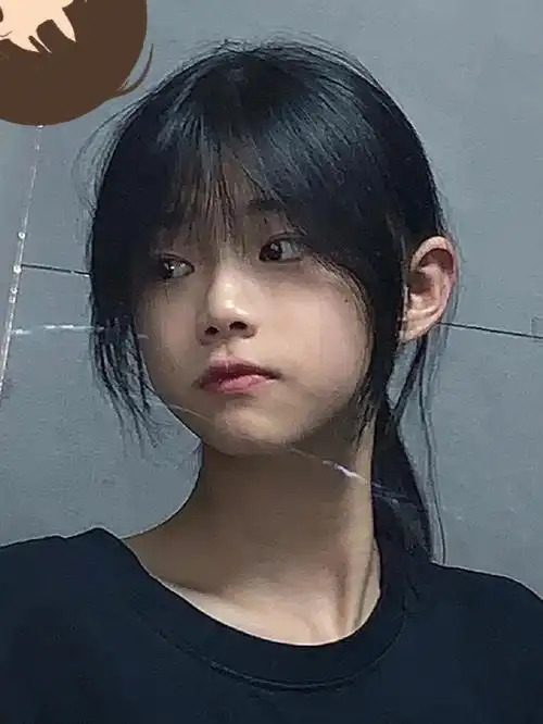 非常适合学生党圆脸女孩的一款法式刘海