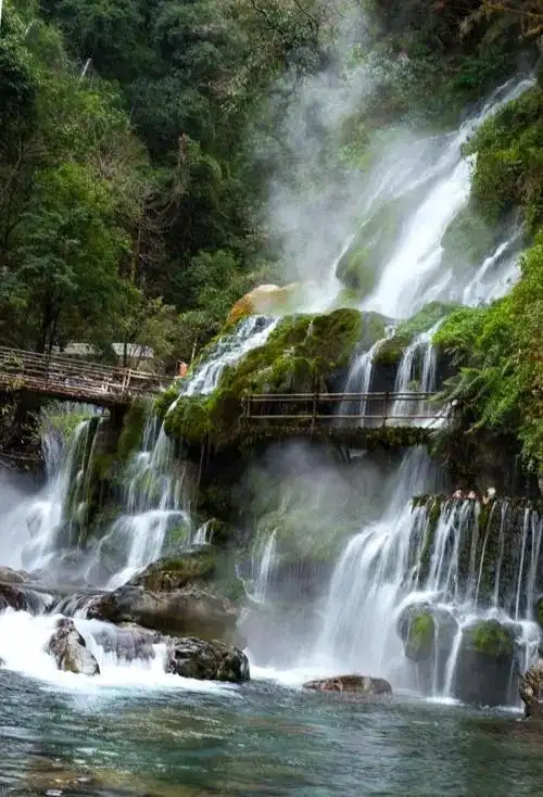 中国最美十大瀑布堪称仙境每个都让人心醉