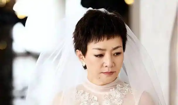 回顾:宋丹丹邀众星聚会,周杰喝酒满脸通红,郑恺紧拥苏芒不避嫌_网友