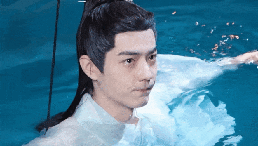 肖战新剧玉骨遥杀青风度翩翩气质绝尘古装扮相好惊艳