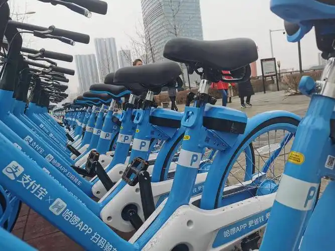 北斗定位智能锁车骑行更省力沈城哈啰单车全面焕新