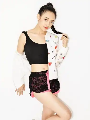 灵气少女吴佳怡半妖倾城中客串清装少女东哥长相甜美