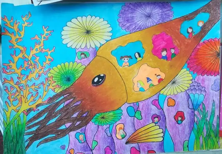 写美篇小六年级是迈入初中的过渡,也是儿童绘画到少年绘画的转型期