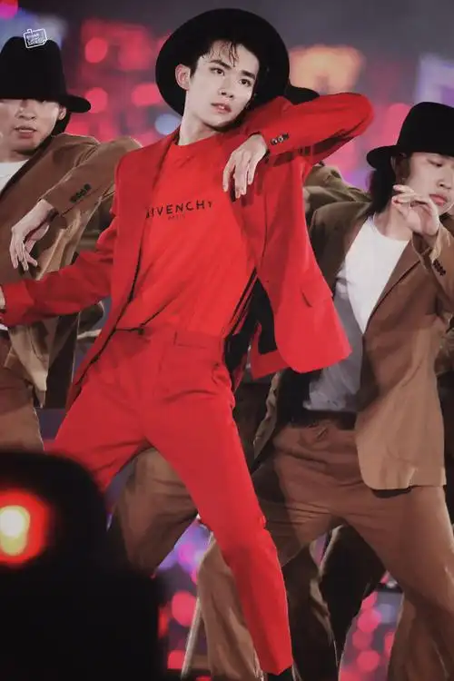 易烊千玺 #tfboys 六周年告白演唱会 舞蹈solo 高清