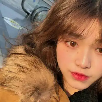 人活着实诚点直接点 我很饿 我想喝酒 我喜欢你,女生头像图片-回车