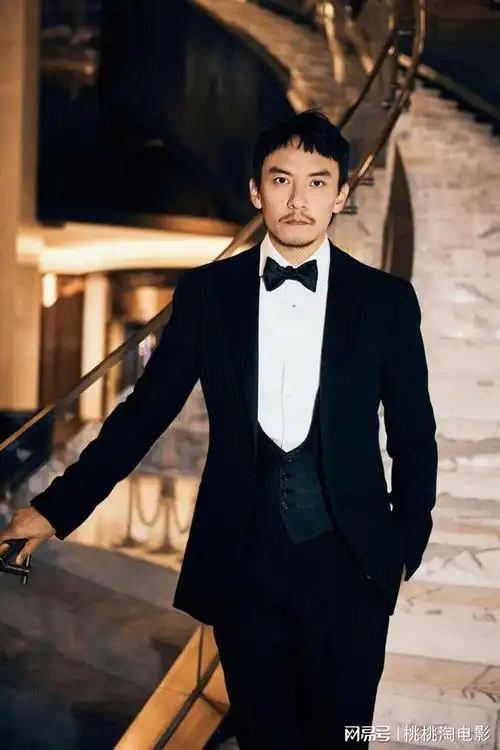 影帝张震《睿士ellemen》封面大片,优雅型男赏心悦目|西装|型格|睿士