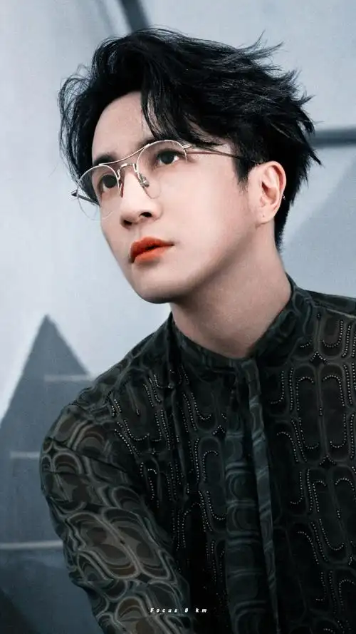 薛之谦年度最佳内地男歌手##薛之谦天外来物年度演唱会