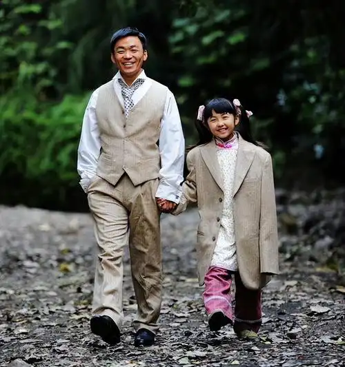 蔡徐坤塌房王宝强无辜躺枪,老婆加经纪人都找不到黑料的男人!