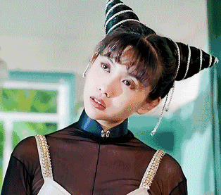 王晶恶评"b站邱淑贞"赖美云丑,老情人的袒护果然最刻薄