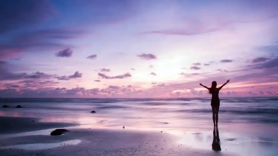 紫色,天空,海滩,日落,风景,年轻人,女孩图片