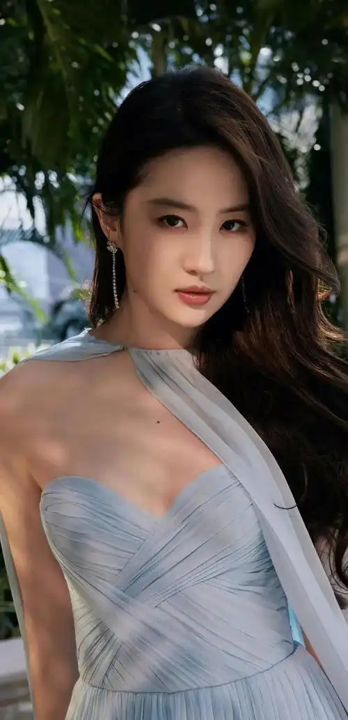 刘亦菲壁纸笑靥如花明艳不可方物