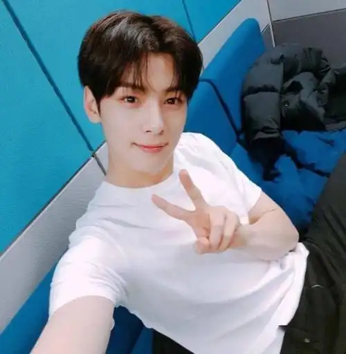 微信头像车银优