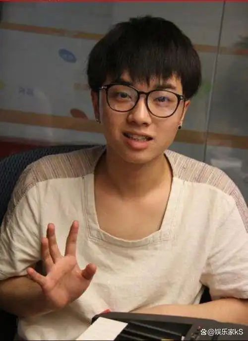 出道似整容!这6位明星出道前后对比判若两人,完全认不出