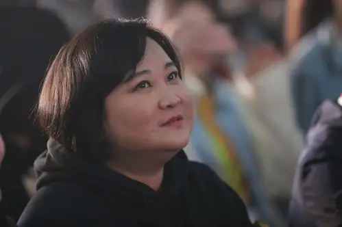 他们那年18岁:贾玲很瘦很美,沈腾颜值爆表,徐峥头发还很多