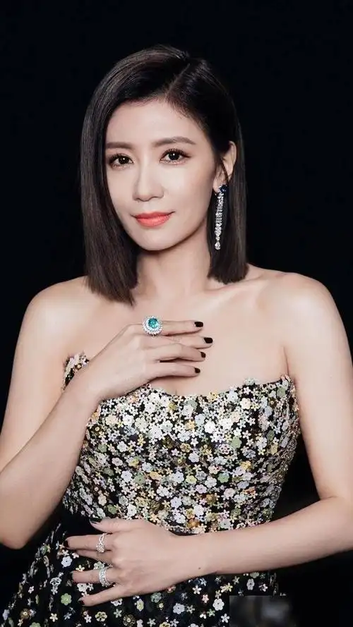 演员贾静雯她饰演过武媚娘也扮演过赵敏来看美美哒照片吧