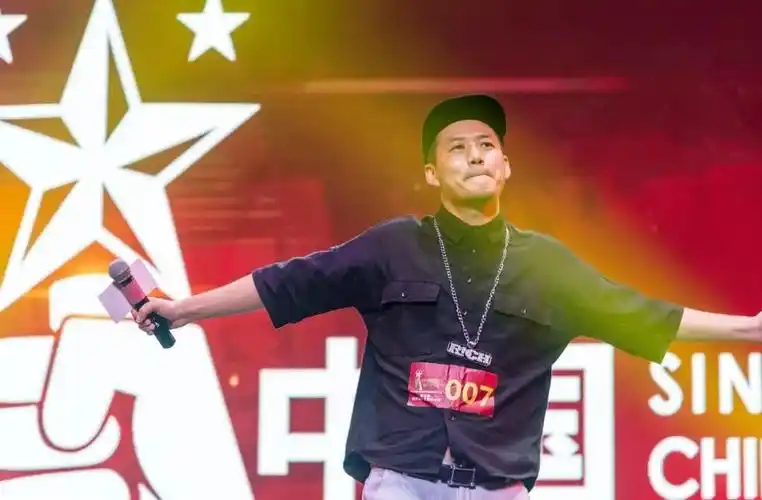 中国新歌声第三季城市海选总决赛拉开序幕31个省300个地市选手吹响