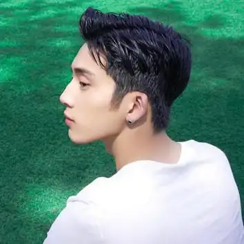 男生菱形脸剪什么发型好看