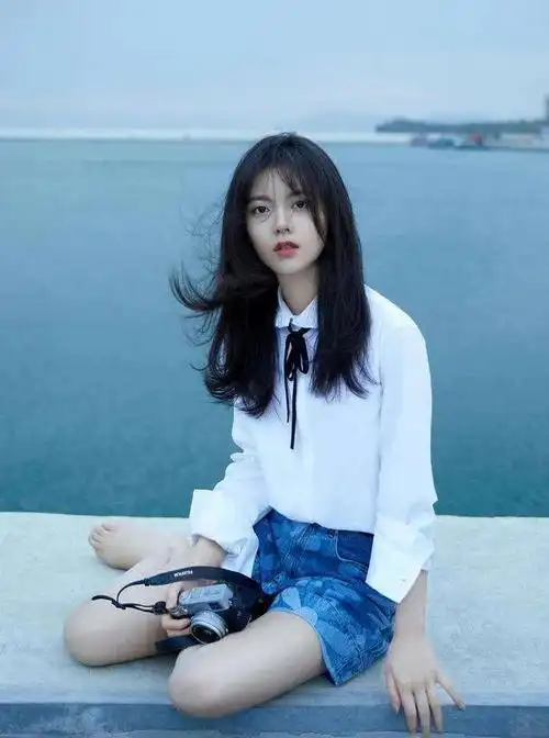 黄觉刘奕君镜头下的赵今麦超美内娱新一代崛起