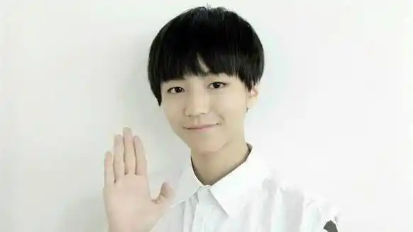 原创16年90后富豪榜小鲜肉王俊凯和鹿晗都在排名里