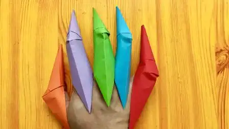 教你做酷炫龙爪折纸超好玩的手指套可以玩上一整天