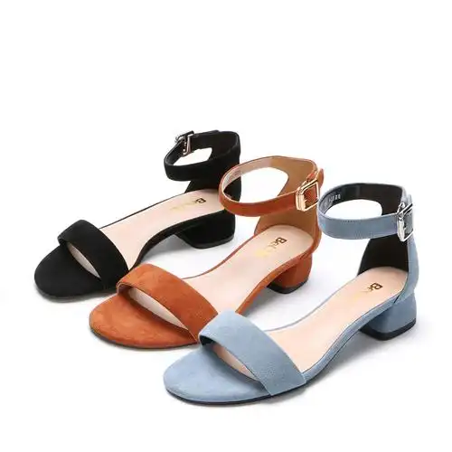 论一字带凉鞋在凉鞋界里的地位