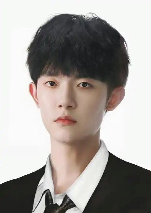 李明德新综证件照原图直出##李明德证件照秒了