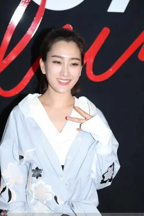 明星马苏 - 云山中邨 - 云山中邨