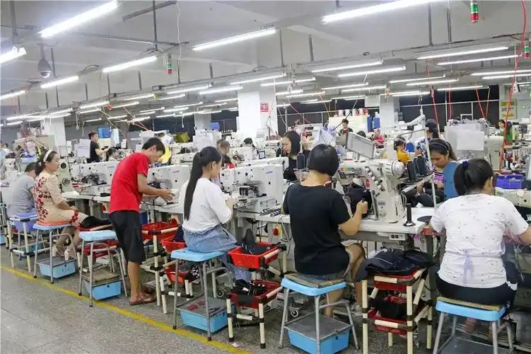 洛江区领导杜韶山,谢卫东,马瑞英;盐池县党委代表团施铉峰,徐情根,吕