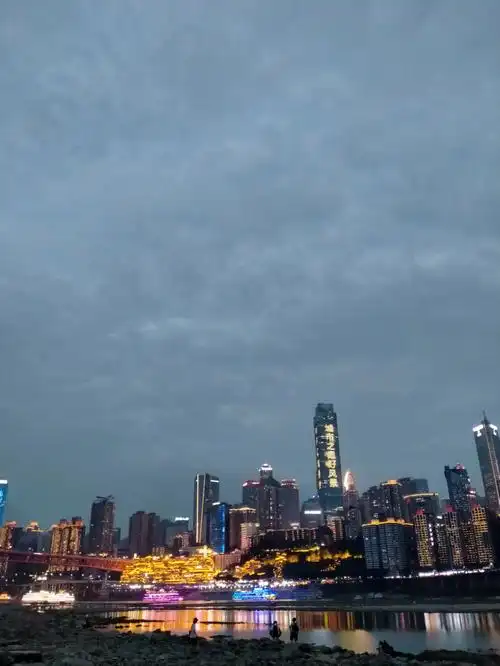 相聚北滨路云上云归处